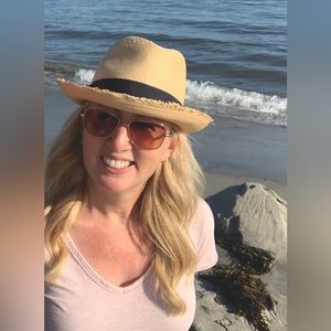 Meet your Posher, Marie